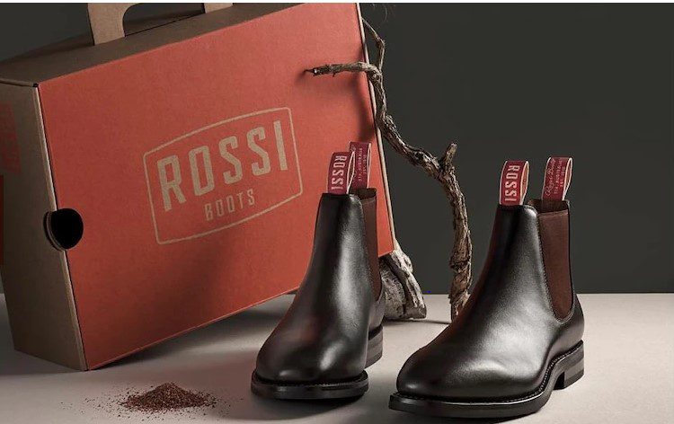 Image Rossi Shoe Box and Boots